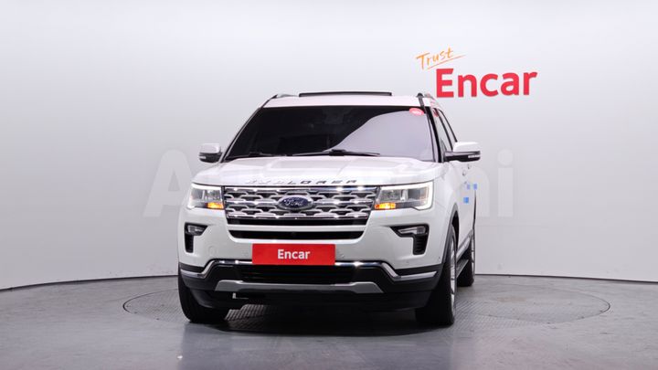 Ford Explorer 2019 — 3
