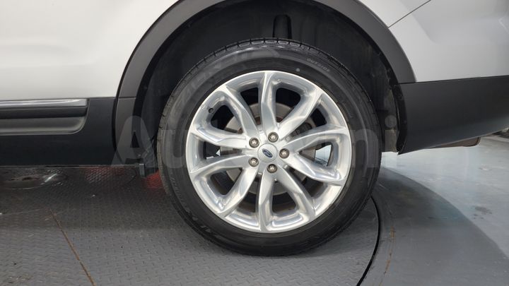 Ford Explorer 2015 — 5