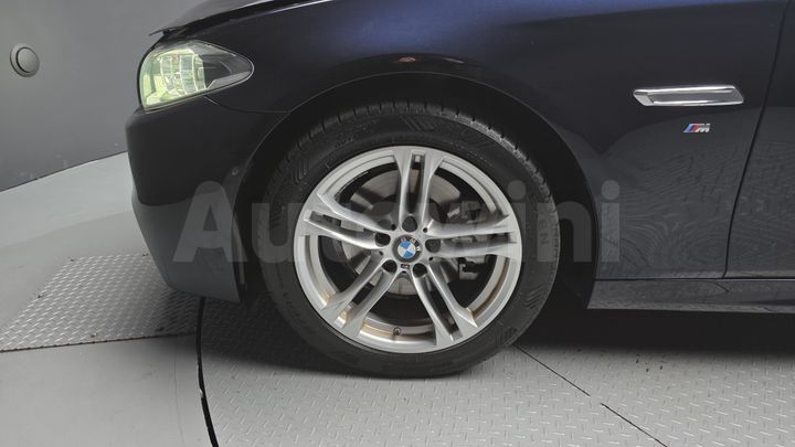 BMW 5 Series 2016 — 5