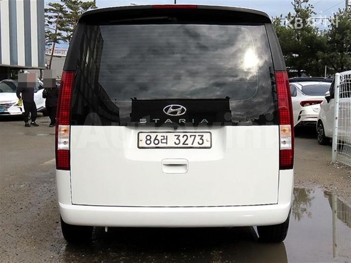 Hyundai Staria 2022 — 4