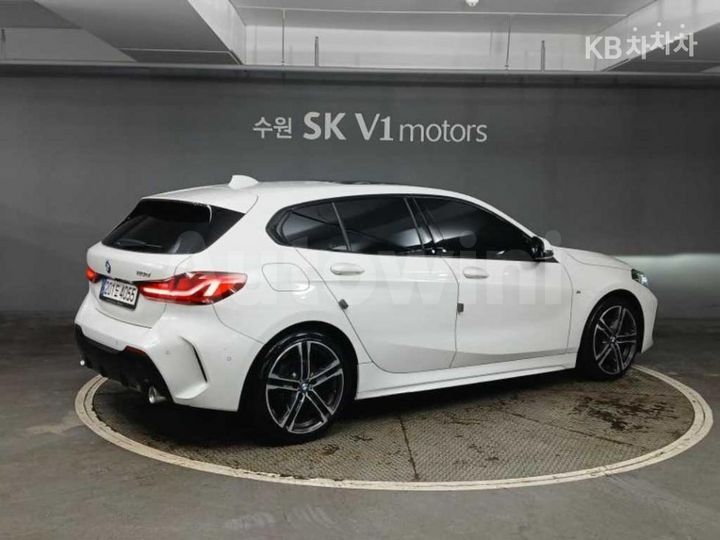 BMW 1 Series 2021 — 4
