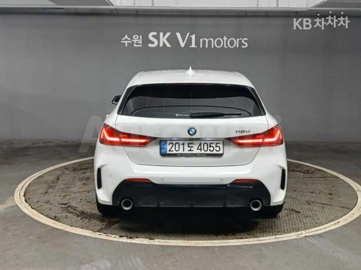 BMW 1 Series 2021 — 5