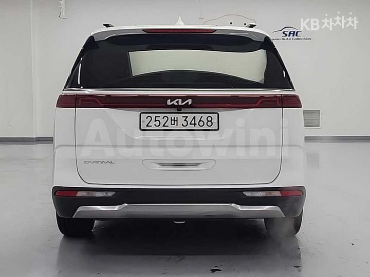 Kia Carnival 2023 KNANE813BPS290405 — 3