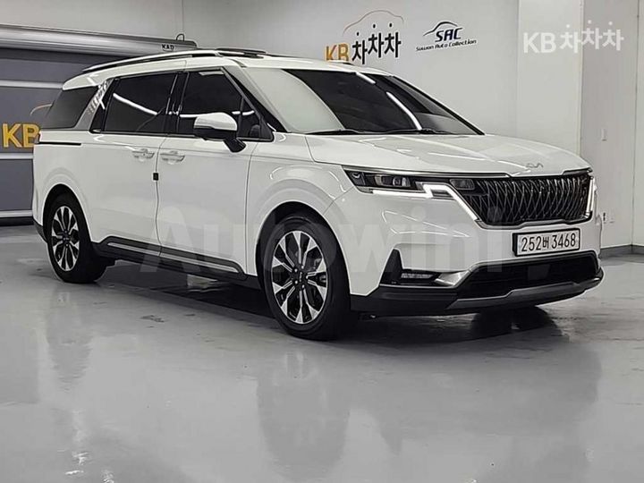 Kia Carnival 2023 KNANE813BPS290405 — 4