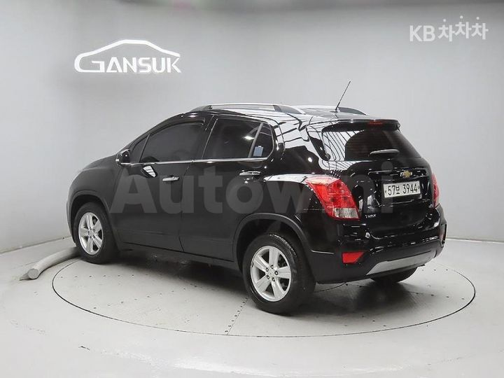 Chevrolet Trax 2017 — 3