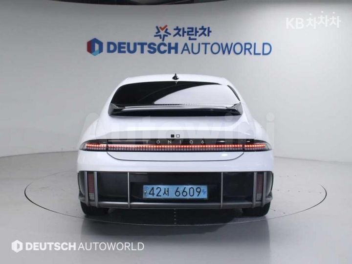 Hyundai Ioniq6 2023 — 4