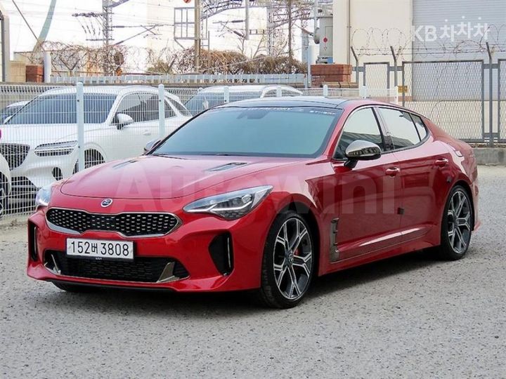 Kia Stinger 2020 — 2