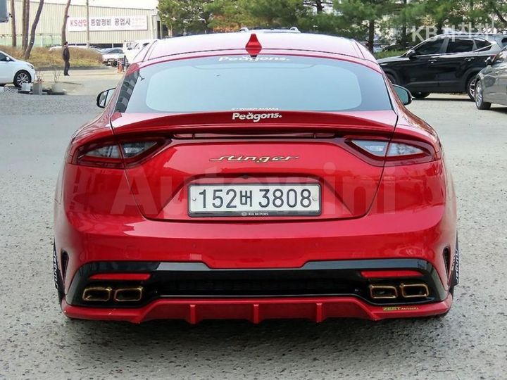 Kia Stinger 2020 — 4
