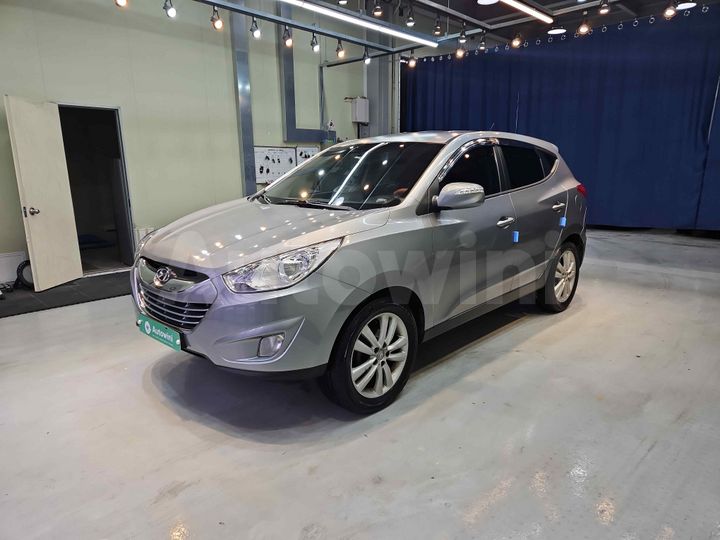 Hyundai Tucson 2010 — 2