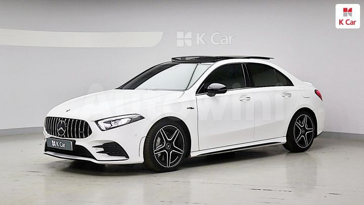 Mercedes Benz A Class 2023 — 3
