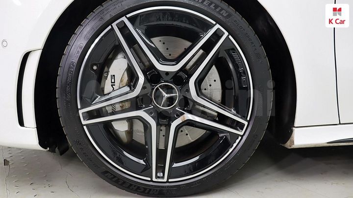 Mercedes Benz A Class 2023 — 5