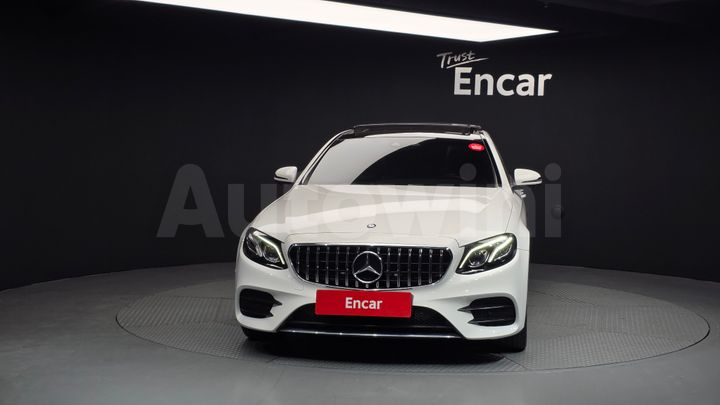 Mercedes Benz E Class 2017 — 3