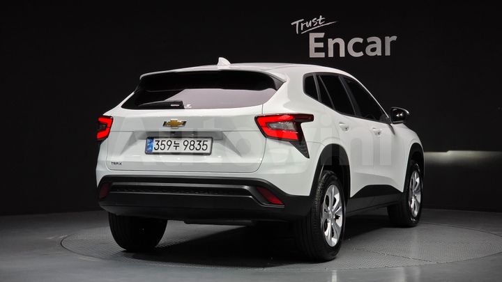 Chevrolet Trax 2024 — 2