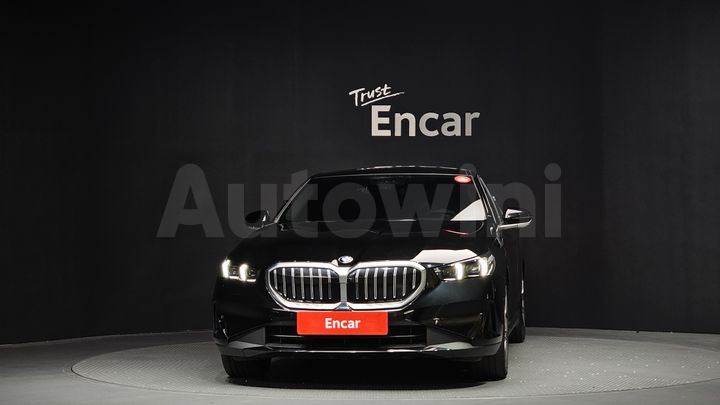 BMW 5 Series 2024 — 3
