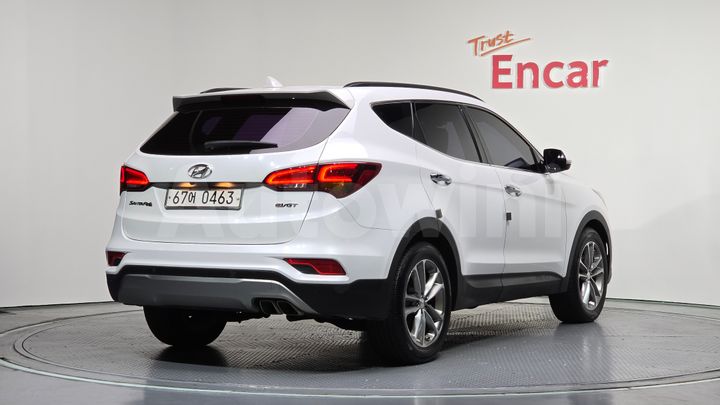 Hyundai SantaFe 2016 — 2