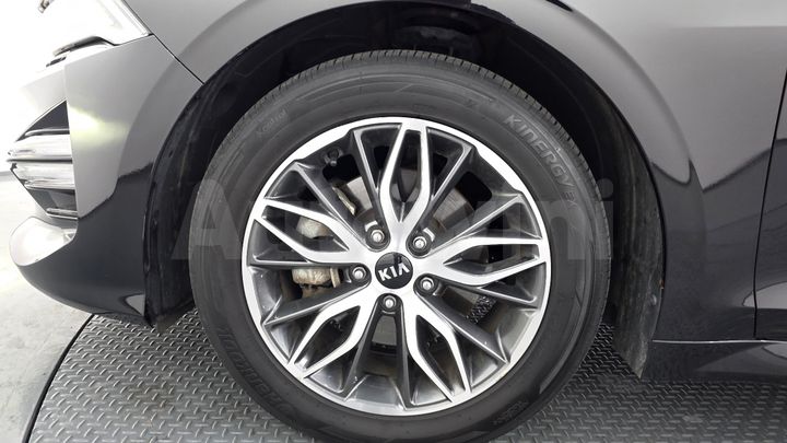 Kia K5 2020 — 5
