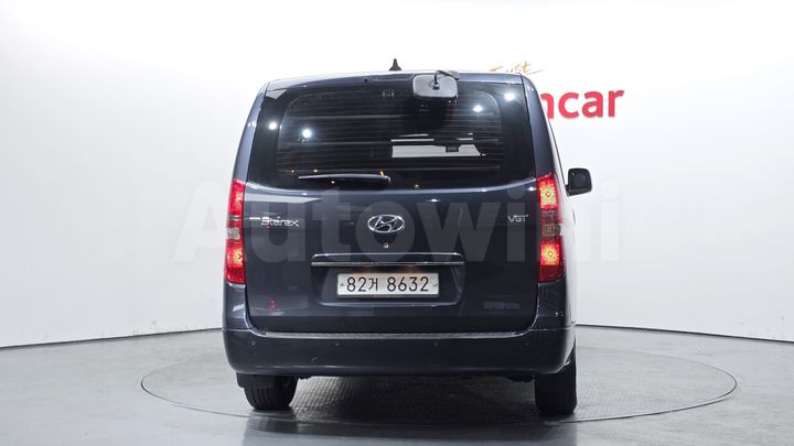 Hyundai Starex 2015 — 4