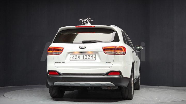 Kia Sorento 2016 — 4