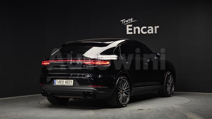 Porsche Cayenne 2021 — 2