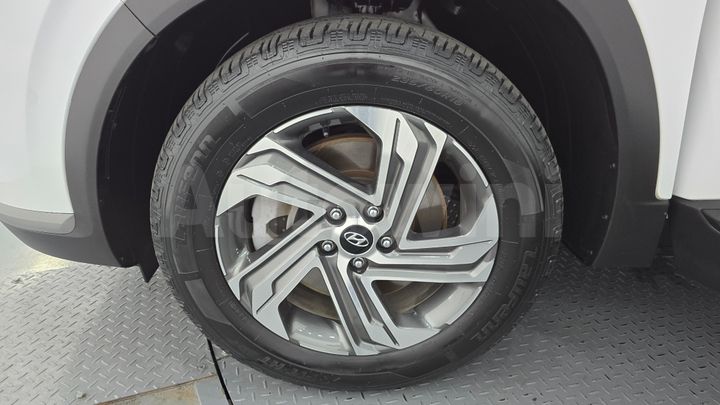 Hyundai SantaFe 2023 — 5