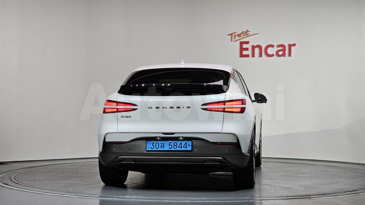 Genesis GV60 2022 — 4