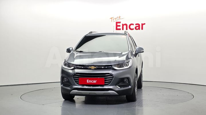 Chevrolet Trax 2020 — 3