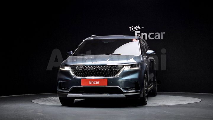 Kia Carnival 2021 — 3