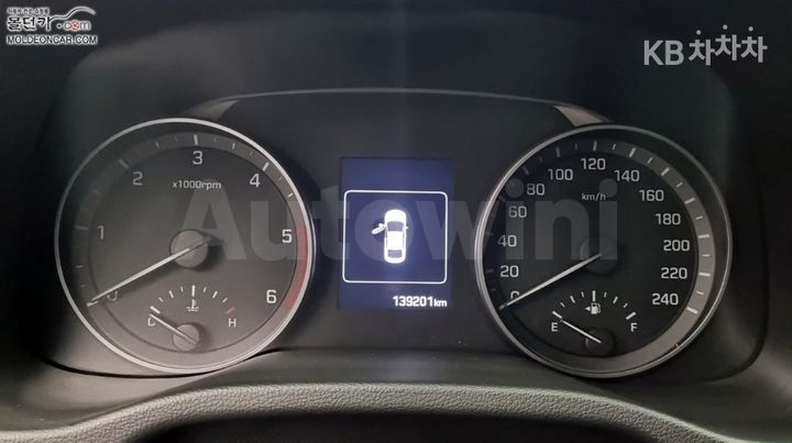 Hyundai Avante 2018 — 5