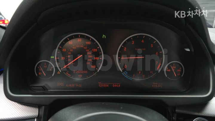 BMW X5 2016 — 5