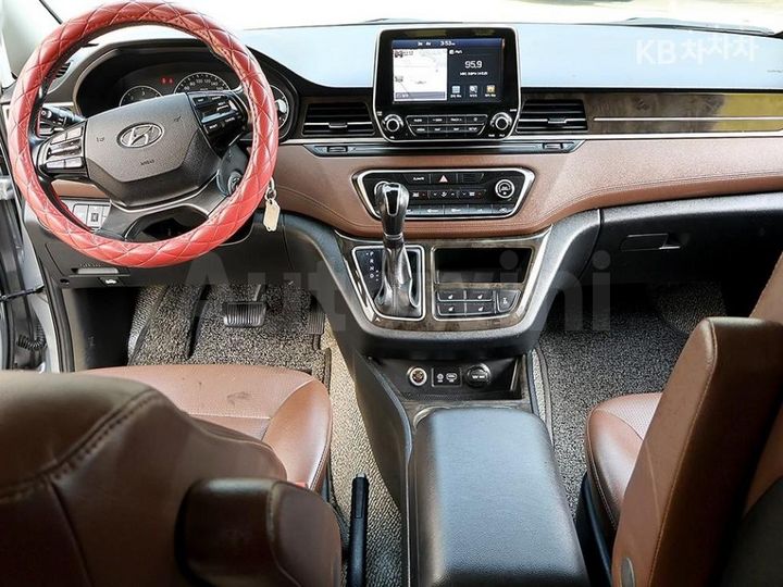 Hyundai Starex 2018 — 5