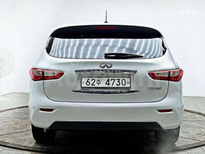 Infiniti QX 2015 — 3