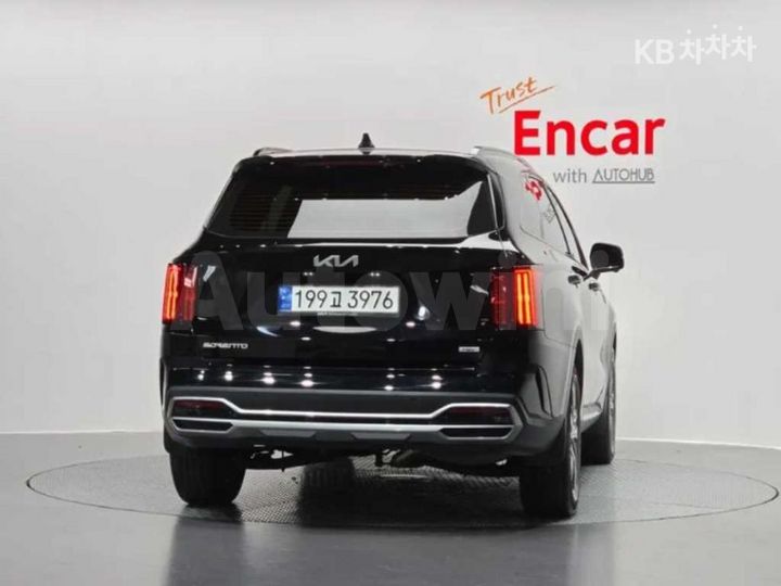 Kia Sorento 2023 — 3