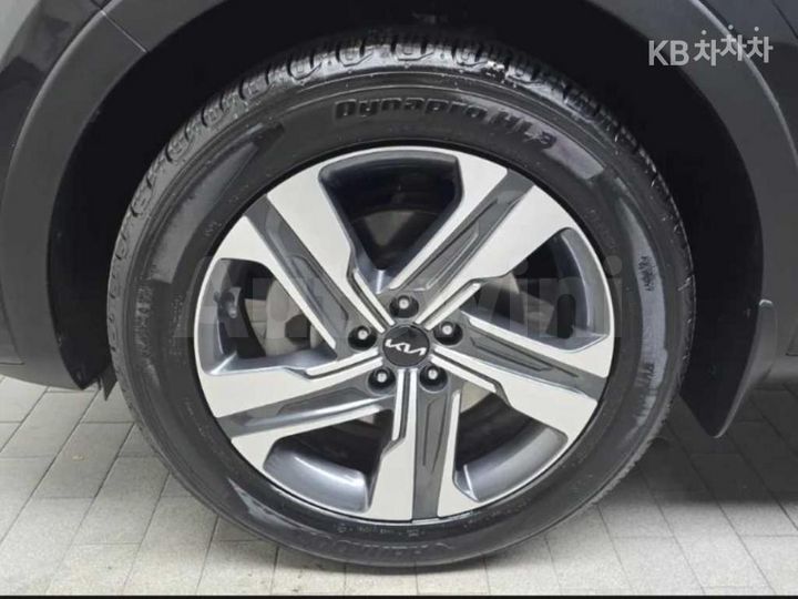 Kia Sorento 2023 — 4