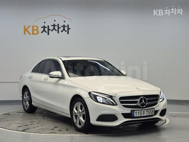 Mercedes-Benz C Class 2017 — 4