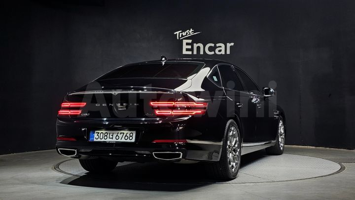 Genesis G80 2021 — 2