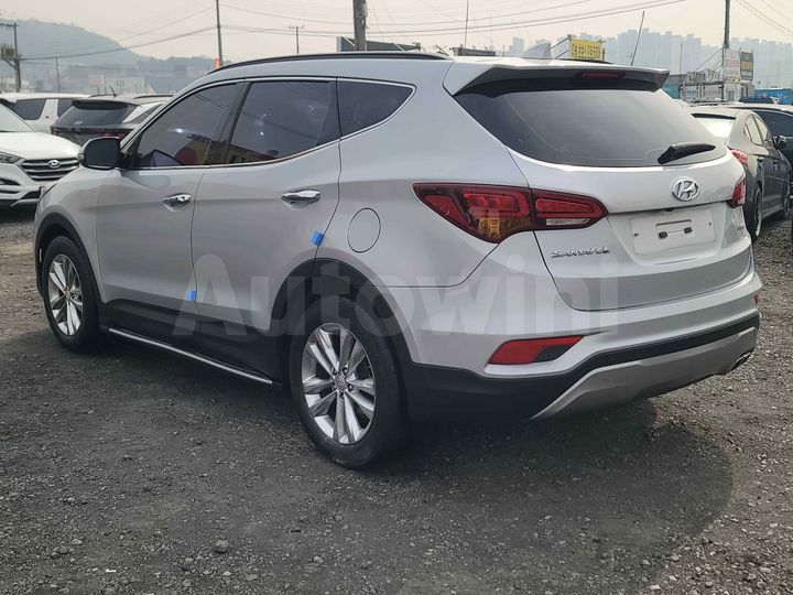 Hyundai SantaFe 2017 — 5