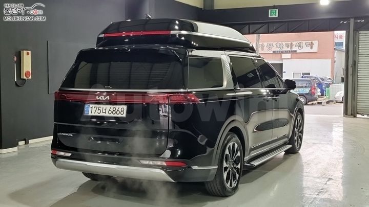 Kia Carnival 2021 — 2