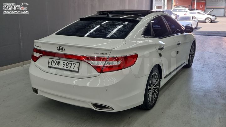 Hyundai Grandeur 2013 — 2