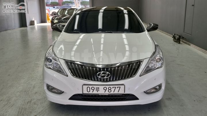 Hyundai Grandeur 2013 — 3