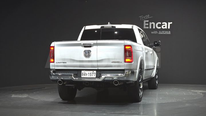 Dodge Ram 2021 — 4
