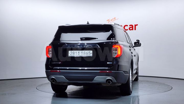 Ford Explorer 2020 — 4