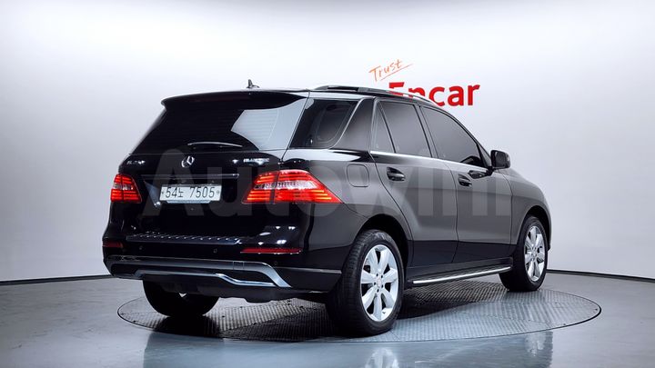 Mercedes Benz M Class