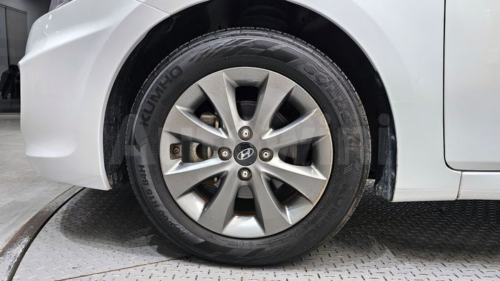 Hyundai Accent 2018 — 5