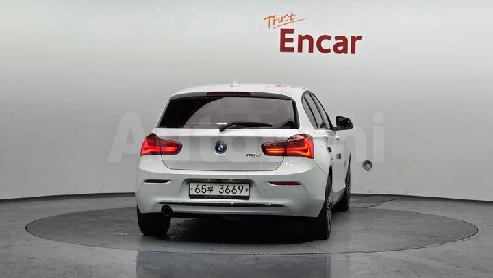 BMW 1 Series 2019 — 5