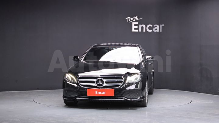 Mercedes Benz E Class 2019 — 2