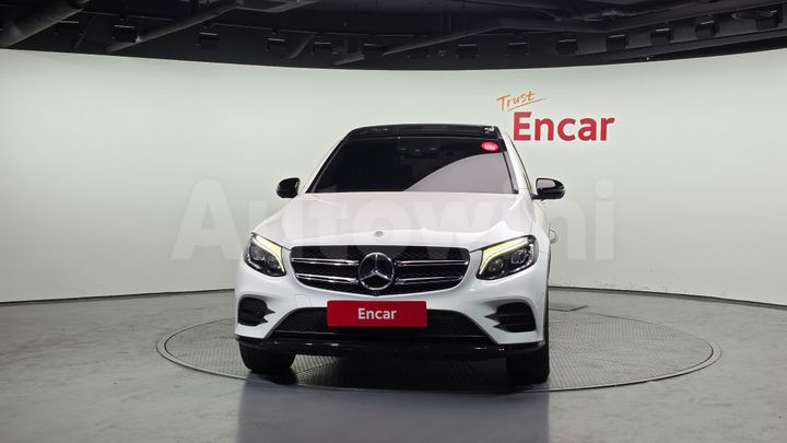Mercedes Benz GLC Class 2018 — 3