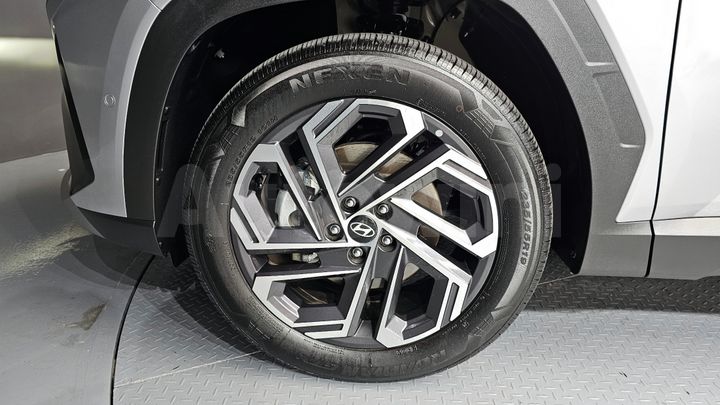 Hyundai Tucson 2025 — 5