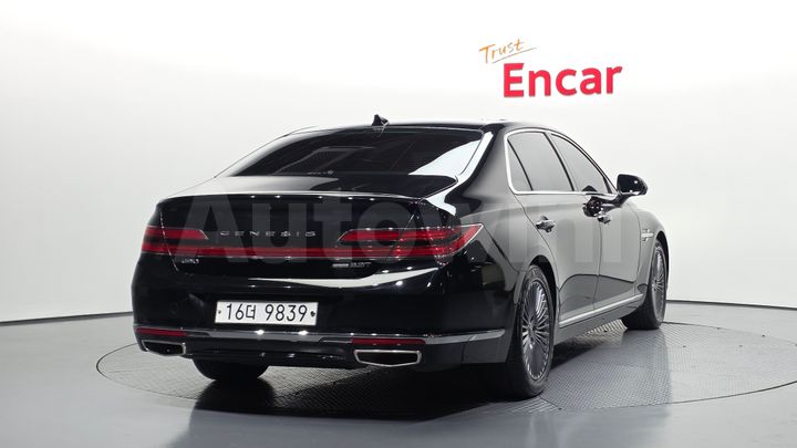 Genesis G90 2019 — 2