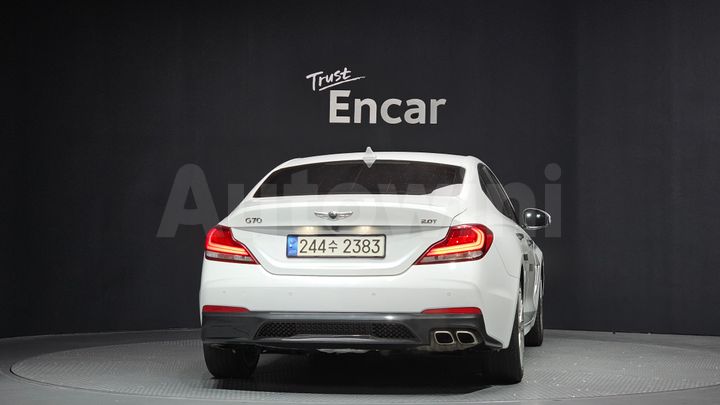 Genesis G70 2020 — 4