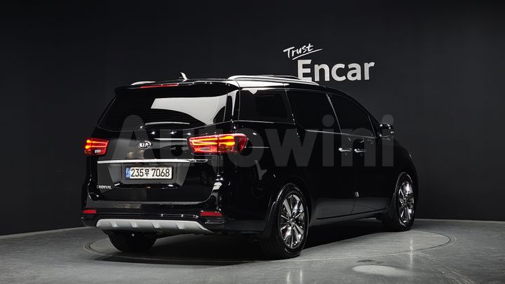 Kia Carnival 2020 — 2